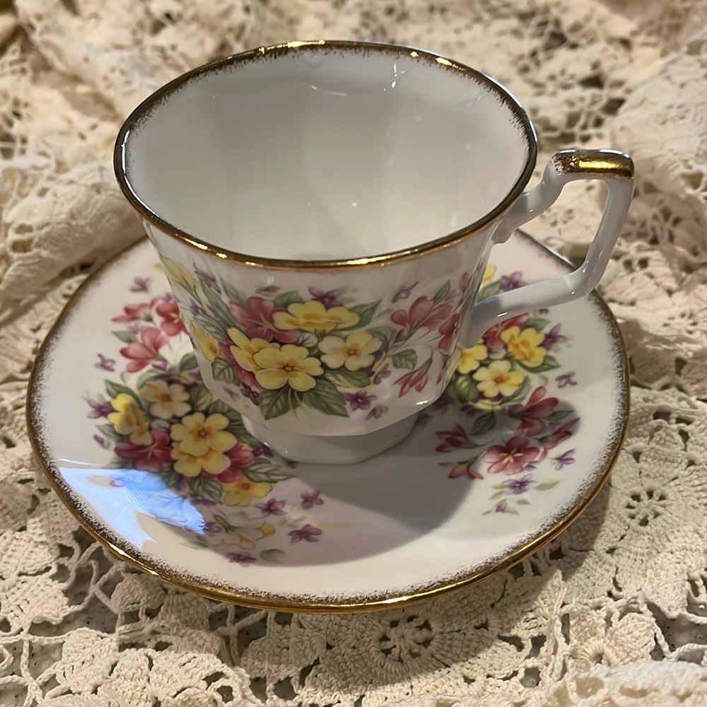Royal Heritage cup and saucer set, bone china